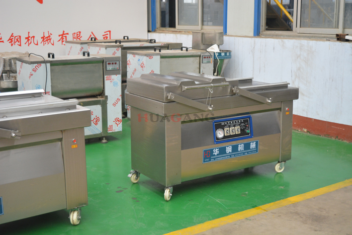 600 vacuum packing machine 13.jpg