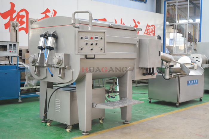 1200L vacuum meat mixer 1.jpg